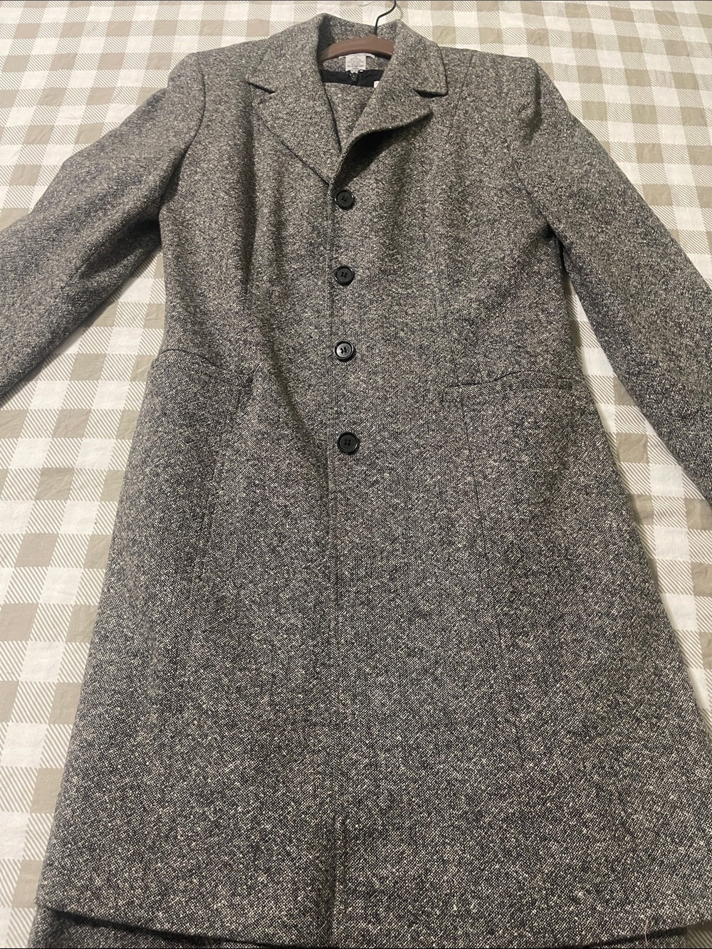 ANN TAYLOR